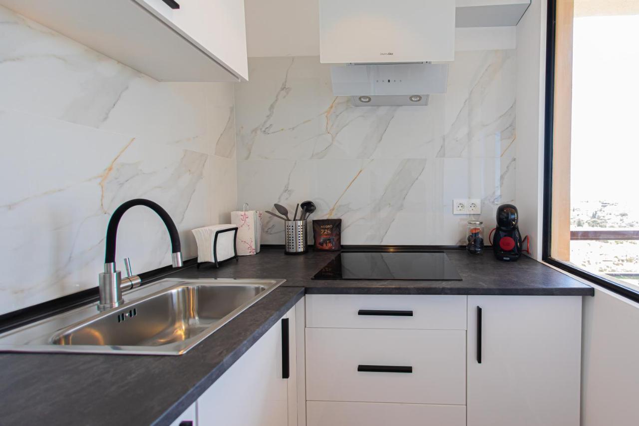Amazing Apartment With Stunning Views Marbella Eksteriør billede